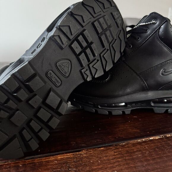 Nike Air Max Goadome ACG Triple Black Boots - Picture 10 of 10